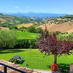 Cinguettio -relax Con Jacuzzi- Villa Fermo